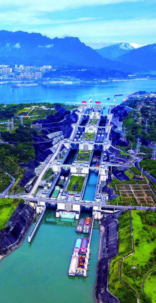 宜昌网红彭媛媛图片,镜头下的宜昌魅力女神